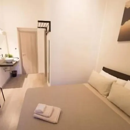 Romano Rooms 3* Katánie