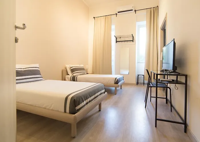 Romano Rooms B&B 카타니아