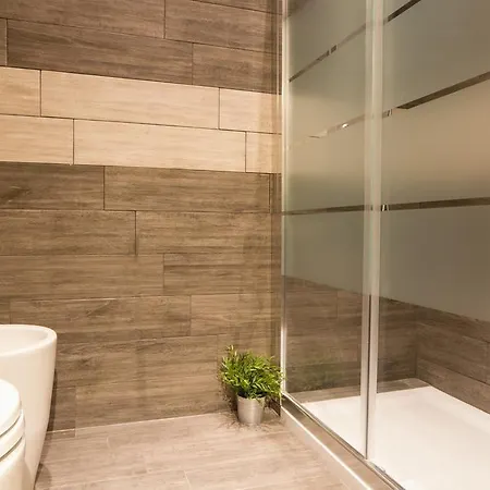 Romano Rooms 3* קטאניה