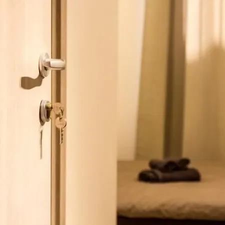 Romano Rooms 3*